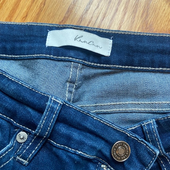 Woman’s KanCan jeans - Picture 3 of 4